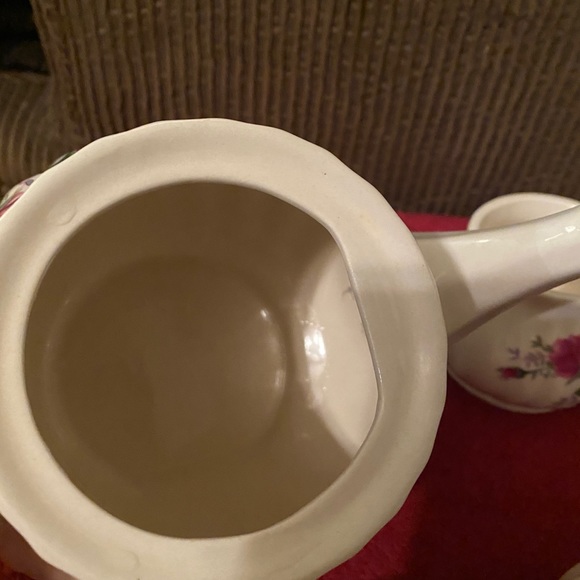 Floral Tea Set - Picture 4 of 6